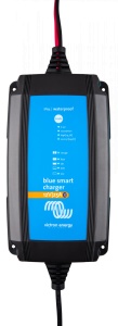 Blue Smart IP65 Charger 12/25 + DC connector - BPC122531064