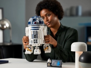 Set de construit Star Wars R2-D2 2314 Piese - Img 4