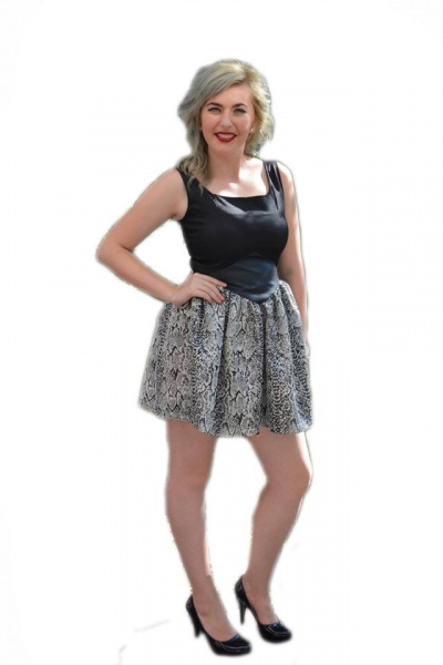 Rochie de culoare negru-argintiu si insertie din piele ecologica