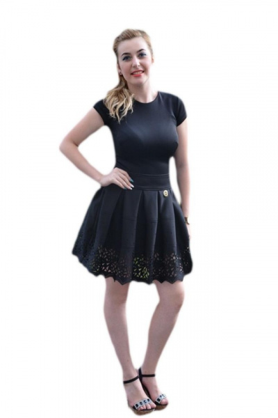 Rochie casual, feminina, neagra, cu perforatii in partea de jos