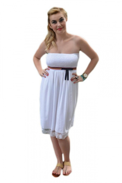 Rochie cu bretele in culorile alb si corai cu insertie de elastic