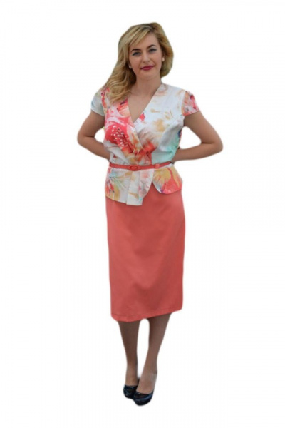 Rochie de ocazie cu aspect de costum, corai, masura mare