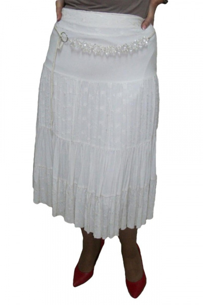 Fusta chic, sofisticata, midi, modele diferite, nuante de alb, negru