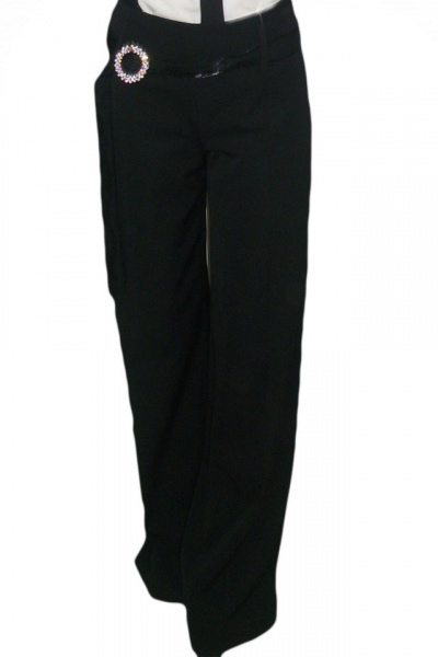 Pantalon negru, evazat, model simplu cu curea satinata in talie