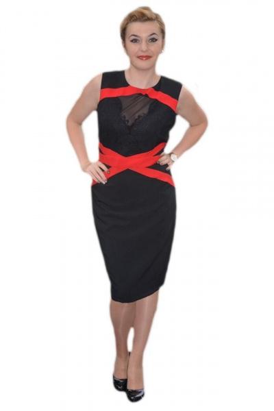 Rochie moderna, de culoare neagra, combinata cu fasii rosii