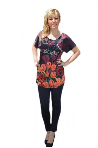 Tricou rafinat cu maneca scurta si decolteu mic, design multicolor