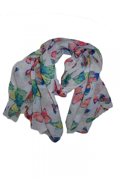 Esarfa trendy din material fin cu design deosebit pe fond alb