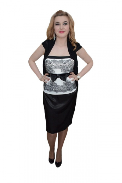 Rochie in nuanta de negru-alb, imprimeu abstract