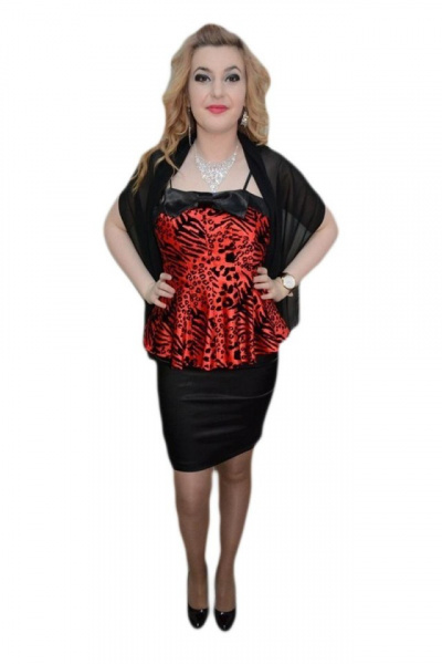 Rochie in nuante de negru-corai, doua piese deosebite