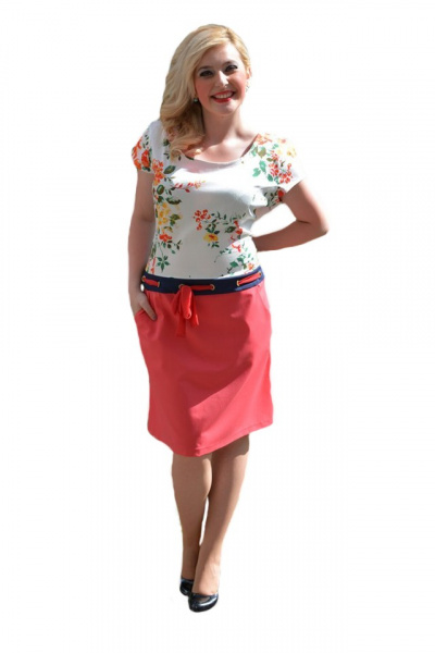 Rochie tip costum, de culoare corai, cu imprimeu in partea de sus