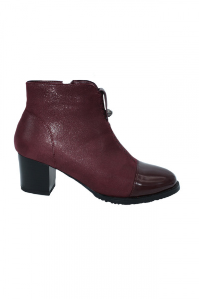 Botina scurta cu toc mediu,culoare marsala