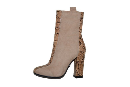Botine extrem de moderne, cu varf rotund