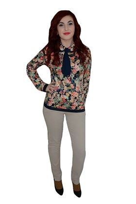 Pantalon simplu, nuanta de bej, sistem de inchidere cu fermoar
