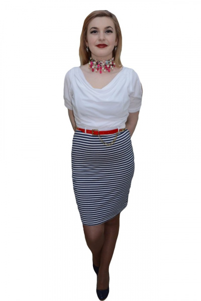 Rochie moderna, nuanta de bleumarin-alb, design dungat