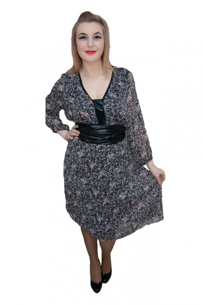 Rochie multicolora, design floral aplicat, centura neagra in talie
