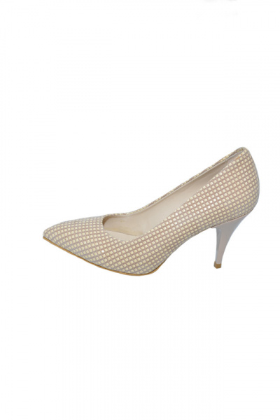 Pantof comod bej, cu decor de patratele mici si toc de 7,5 cm