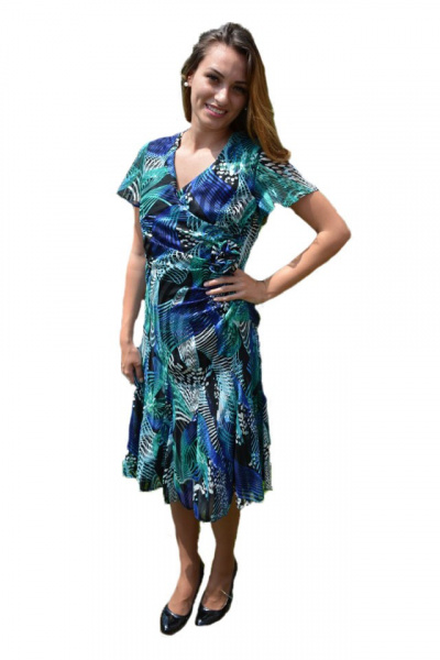 Rochie multicolora cu maneca scurta si fronsata la abdomen