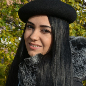 Bereta calduroasa de iarna, culoare neagra, model simplu, clasic - Img 3