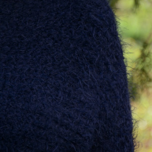 Bluza tinereasca din material gros, calduros, de culoare bleumarin - Img 2