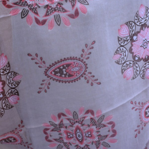 Esarfa din tesatura fina de culoare roz pudra cu design deosebit - Img 3