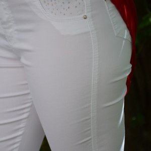 Pantalon alb de vara, tip creoin cu strasuri mici, masura mare - Img 4