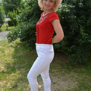Pantalon de dama din material subtire, alb, cu strasuri fine - Img 3