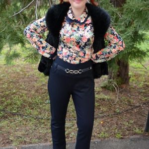Pantalon lung, de culoare bleumarin, cu model rafinat in fata - Img 2
