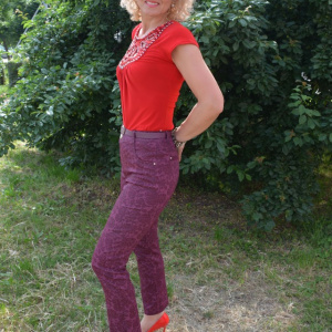 Pantalon mov cu design floral, model lung de primavara-vara - Img 3