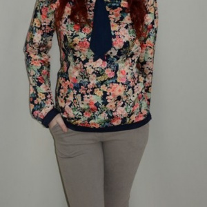Pantalon simplu, de culoare gri, design simplu si drept - Img 3