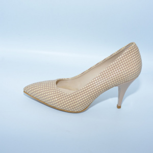 Pantof comod bej, cu decor de patratele mici si toc de 7,5 cm - Img 3