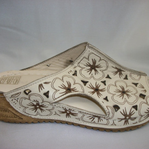 Papuc de vara cu aspect deosebit, bej cu design floral maro - Img 2