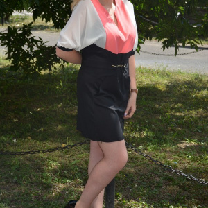Rochie casual, rafinata , mini, de culoare alb-corai-negru - Img 3