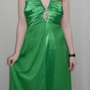 Rochie chic, nuanta de verde, detaliu argintiu deosebit - Img 2
