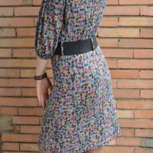 Rochie comoda de toamna-iarna cu design multicolor si curea - Img 4
