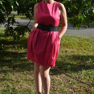 Rochie de culoare roz, model gogosar cu curea lata in talie - Img 2