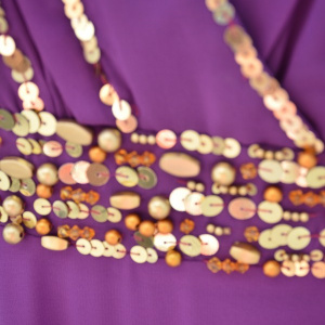 Rochie de gala frumoasa, pe nuanta de mov, cu insertii de margele - Img 6