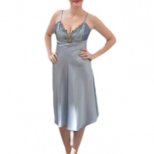 Rochie de gala scurta, cu garnitura de strass-uri, din saten argintiu - Img 1