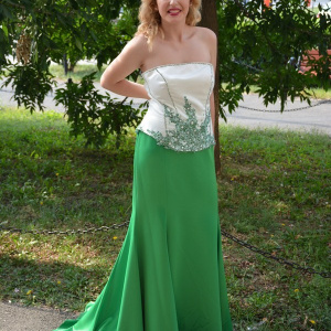 Rochie de gala superba, din trei piese, in nuante de verde cu alb - Img 5