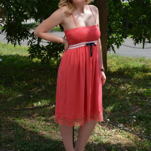 Rochie de vara corai, top elastic cu bretele reglabile si croi lejer - Img 3