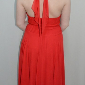 Rochie lunga de nunta cu lungime asimetrica, de culoare rosie - Img 5