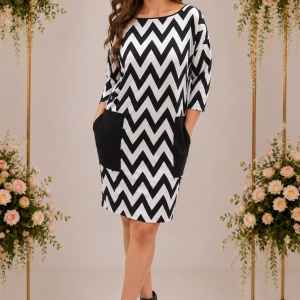 Rochie moderna, scurta, nuanta negru-alb, cu buzunare mari