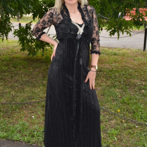 Rochie rafinata de seara, lungime maxi, cu insertii din dantela neagra - Img 5