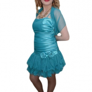 Rochie scurta, nuanta de turcoaz, voal rafinat aplicat