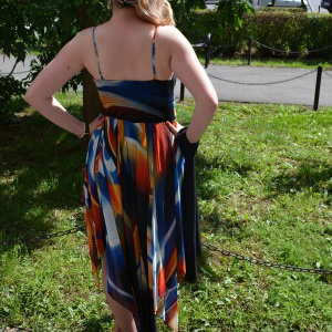 Rochie tinereasca,din voal multicolor cu strasuri - Img 4