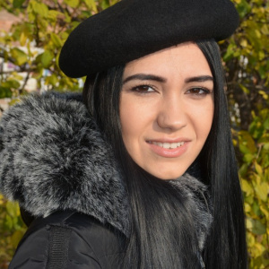Bereta calduroasa de iarna, culoare neagra, model simplu, clasic - Img 4