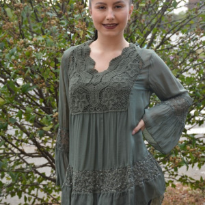 Bluza Amalia cu insertii de broderie si decolteu in V,nuanta de kaki - Img 3