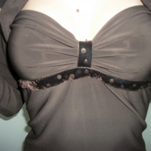 Bluza cu maneca lunga, de ocazie, maro, cu bust conturat - Img 2