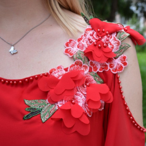 Bluza eleganta Divine,decupaj la nivelul umeriilor,nuanata de rosu - Img 6