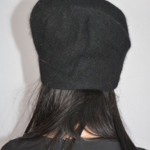 Caciula Inna accesorizata cu floare 3d mare si insertii de strasuri,nuanta de negru - Img 4