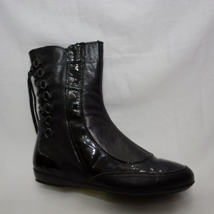 Cizma moderna, de culoare neagra cu insertii de siret - Img 5